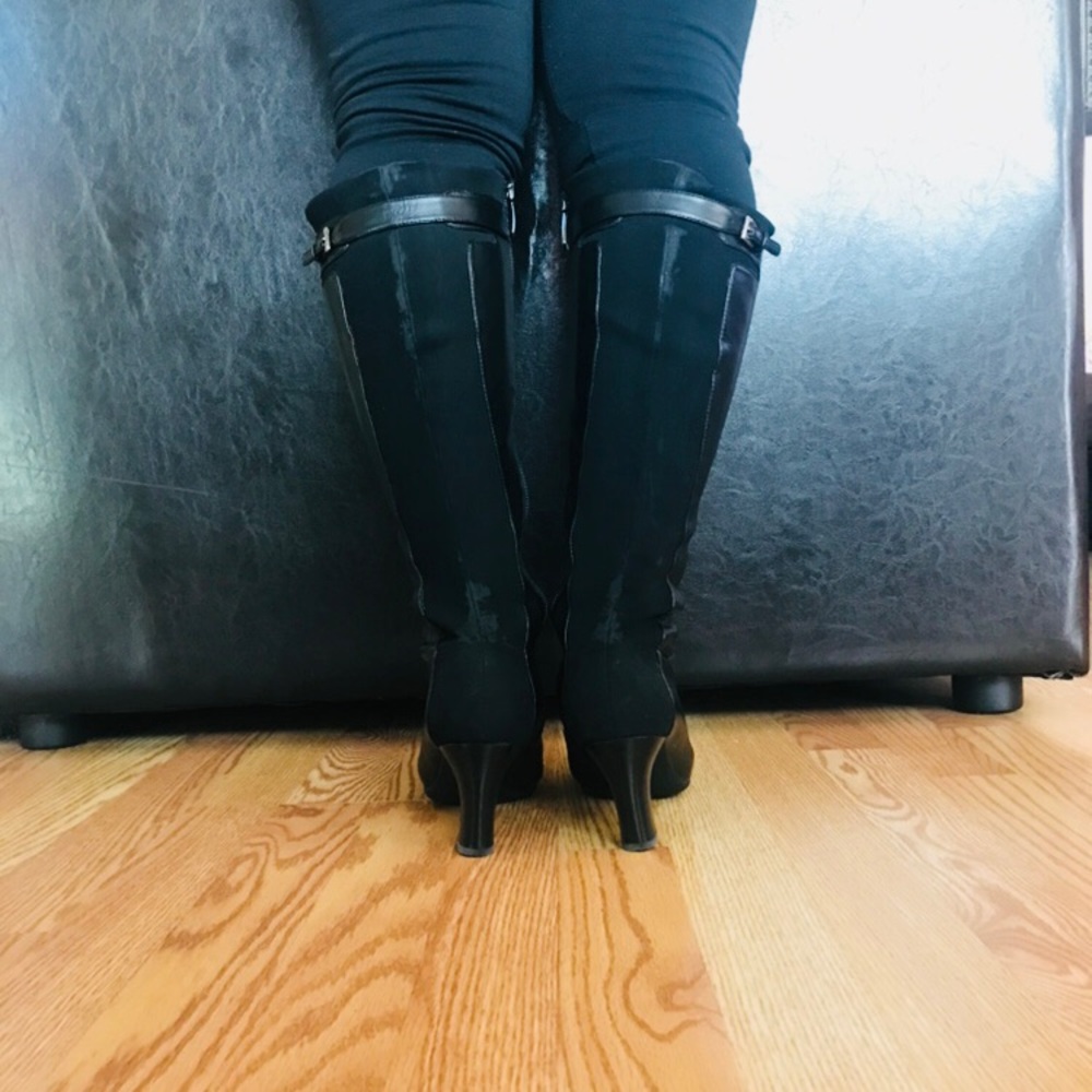 Liz Claiborne heeled boots!